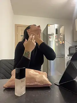 NNNoire online show from November 26, 11:21 am