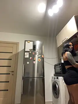 NNNoire online show from November 13, 3:49 pm