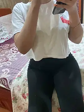 Maya mimi online show from January 27, 4:33 pm