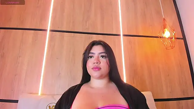 ashlyn parker online show from December 15, 8:47 pm