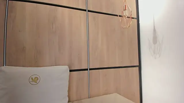 ashlyn parker online show from February 26, 8:20 pm