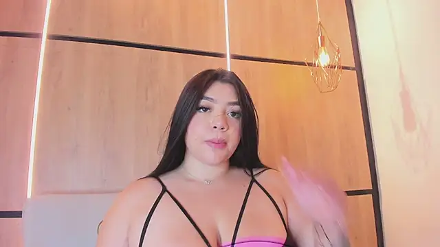 ashlyn parker online show from January 31, 8:07 pm