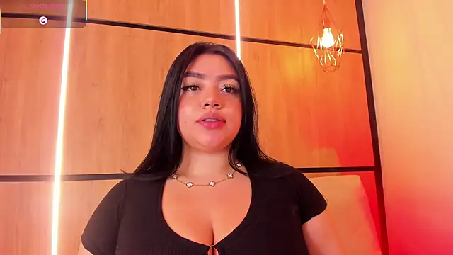 ashlyn parker online show from October 30, 8:17 pm