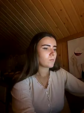 mewKate online show from October 13, 3:57 pm