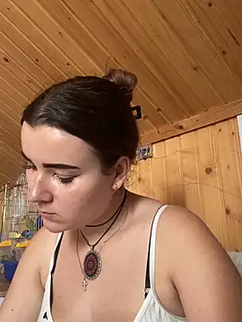 Snapshot of mewKate chatting on June 5, 2:12 pm mewKate online show from June 5, 2:12 pm