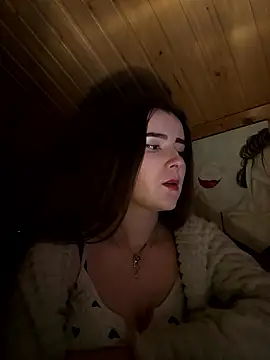 mewKate online show from January 10, 10:16 pm