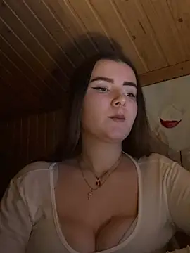 mewKate online show from January 18, 4:10 pm