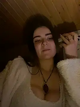 mewKate online show from April 30, 8:57 pm