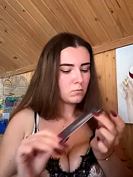 mewKate online show from September 24, 1:06 pm