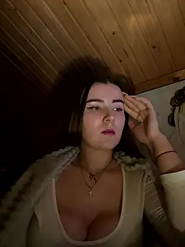 mewKate online show from January 7, 5:51 pm