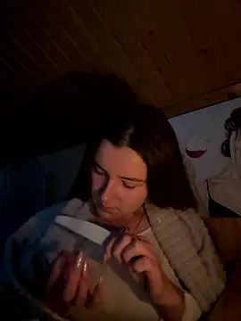 mewKate online show from January 14, 2:53 pm