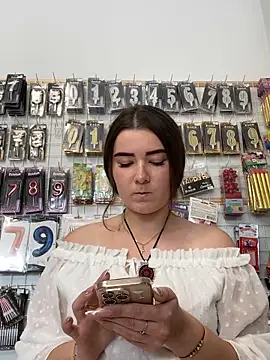 mewKate online show from May 7, 12:19 pm