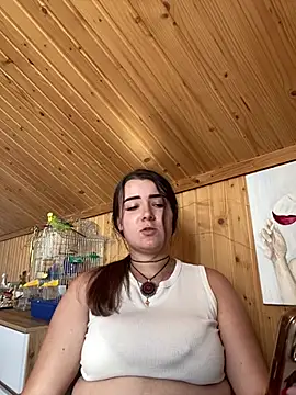 Snapshot of mewKate chatting on July 9, 2:49 pm mewKate online show from July 9, 2:49 pm