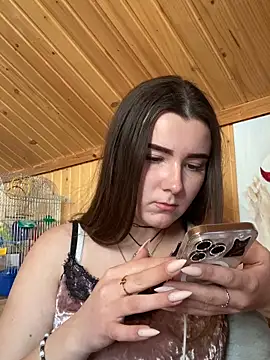 mewKate online show from May 14, 4:26 pm