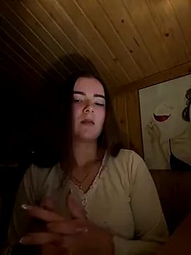 Snapshot of mewKate chatting on October 21, 5:56 pm mewKate online show from October 21, 5:56 pm