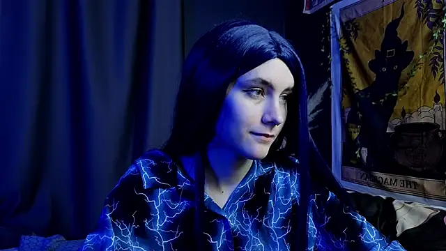 Snapshot of Hyeon_Jin chatting on February 9, 12:06 am Hyeon Jin online show from February 9, 12:06 am