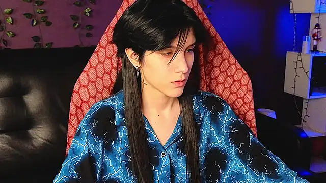 Snapshot of Hyeon_Jin chatting on February 12, 9:22 pm Hyeon Jin online show from February 12, 9:22 pm