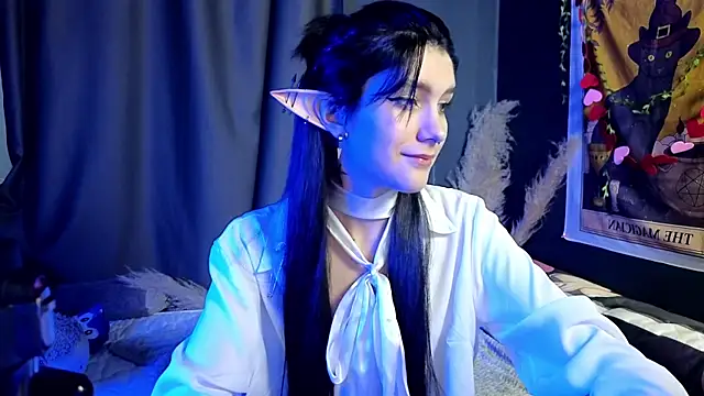 Snapshot of Hyeon_Jin chatting on February 14, 6:23 am Hyeon Jin online show from February 14, 6:23 am