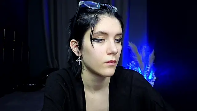 Snapshot of Hyeon_Jin chatting on March 4, 8:27 pm Hyeon Jin online show from March 4, 8:27 pm