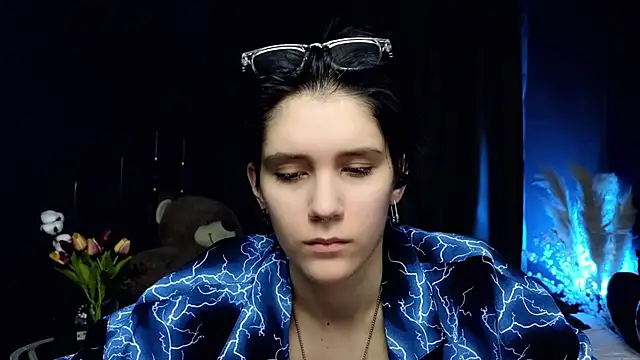 Snapshot of Hyeon_Jin chatting on March 16, 7:27 pm Hyeon Jin online show from March 16, 7:27 pm