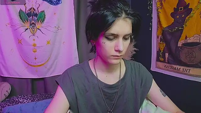 Snapshot of Hyeon_Jin chatting on January 22, 1:42 am Hyeon Jin online show from January 22, 1:42 am