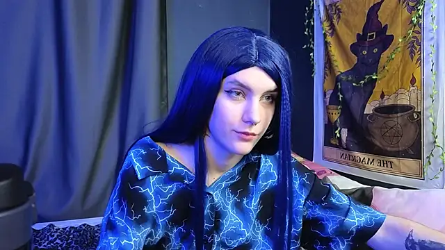 Snapshot of Hyeon_Jin chatting on February 7, 12:20 am Hyeon Jin online show from February 7, 12:20 am