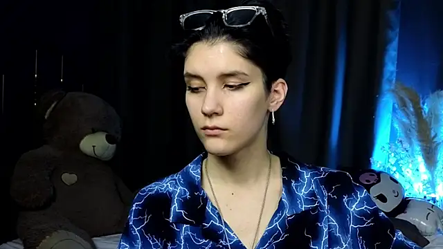 Snapshot of Hyeon_Jin chatting on March 13, 5:18 pm Hyeon Jin online show from March 13, 5:18 pm