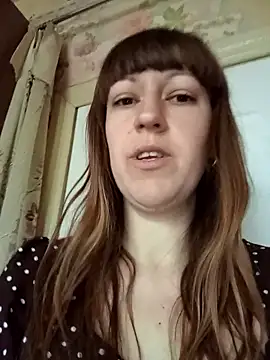 Calibers2932 online show from April 18, 2:19 pm