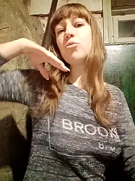 Calibers2932 online show from February 23, 4:40 pm