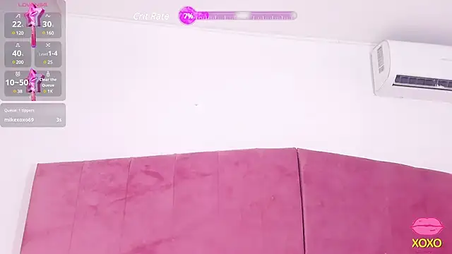 Snapshot of Bonnie_30_ chatting on January 18, 2:14 am Bonnie 30 online show from January 18, 2:14 am