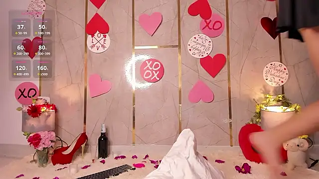 TylerBloom online show from February 14, 2:06 pm