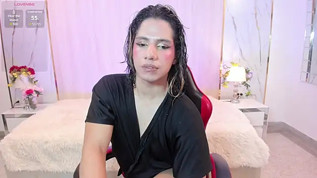 TylerBloom online show from April 30, 2:13 pm