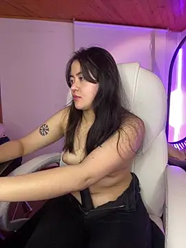 Camila pinkk online show from March 20, 1:56 pm