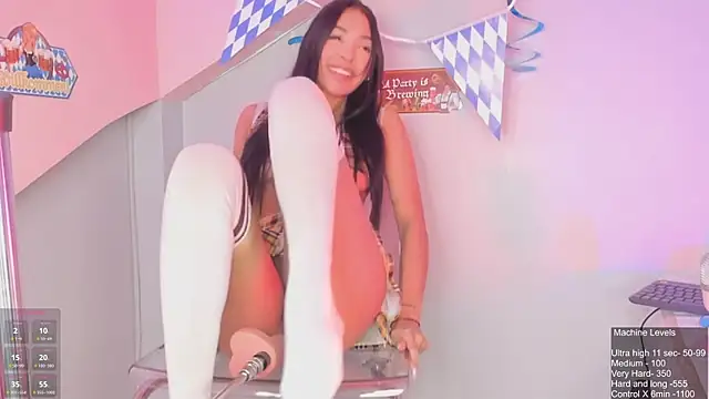 Snapshot of larastanford1 chatting on September 27, 1:45 am larastanford1 online show from September 27, 1:45 am