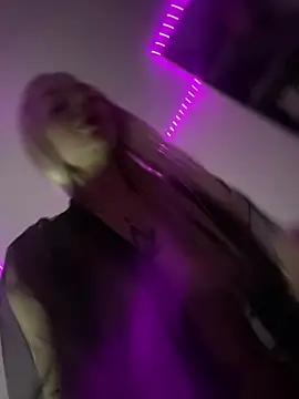 Snapshot of Sashamrr chatting on January 25, 12:48 am Sashamrr online show from January 25, 12:48 am