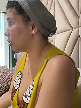 MilaRux online show from November 7, 7:29 pm