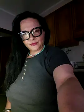 missAmanda69 online show from May 8, 11:30 pm