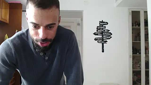 Snapshot of todddantes25 chatting on March 8, 2:30 pm todddantes25 online show from March 8, 2:30 pm