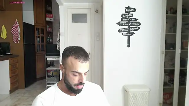 Snapshot of todddantes25 chatting on March 21, 3:24 pm todddantes25 online show from March 21, 3:24 pm