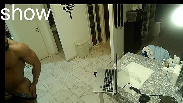 Snapshot of todddantes25 chatting on January 11, 5:40 pm todddantes25 online show from January 11, 5:40 pm