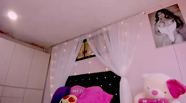 Aliana Ross online show from March 1, 11:50 am