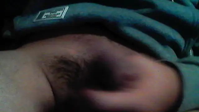 Snapshot of Santihot_33 chatting on January 13, 1:34 am Santihot 33 online show from January 13, 1:34 am