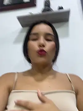 the queen of street online show from February 27, 7:47 pm