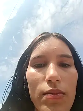 the queen of street online show from November 16, 6:45 pm