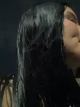 the queen of street online show from April 2, 3:13 am