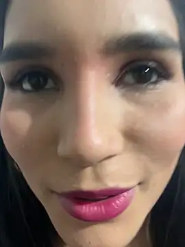 the queen of street online show from February 25, 1:41 am