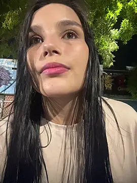 the queen of street online show from March 13, 2:49 am