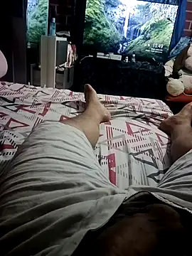 Snapshot of parejanuevahoff chatting on February 8, 8:50 pm parejanuevahoff online show from February 8, 8:50 pm