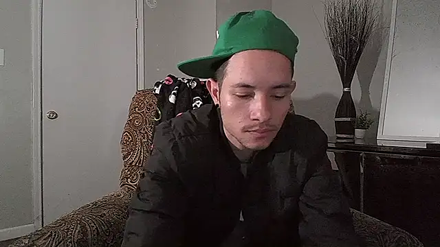 azzel19 online show from January 31, 2:04 am