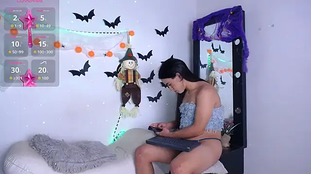 Yorkeidys1 online show from October 15, 3:49 am